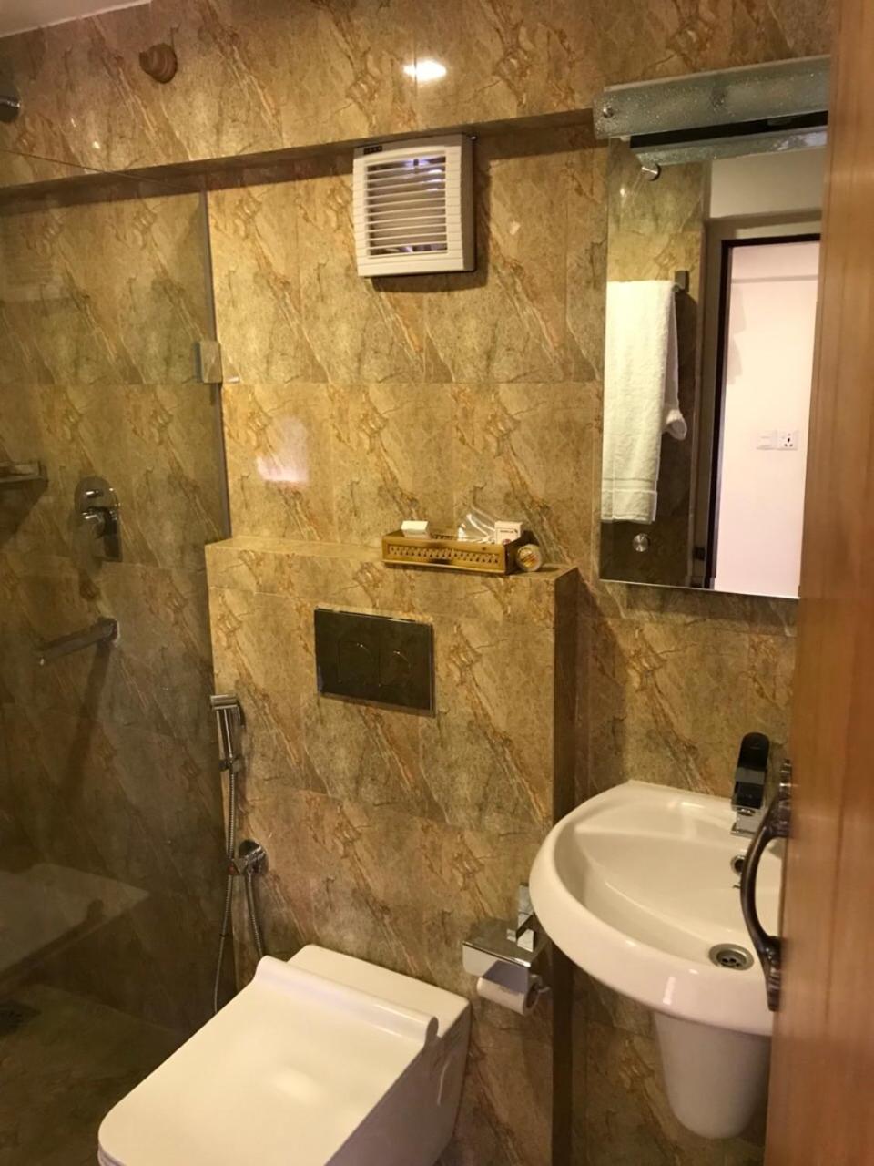 Heranya Yala Katmandu Kültér fotó